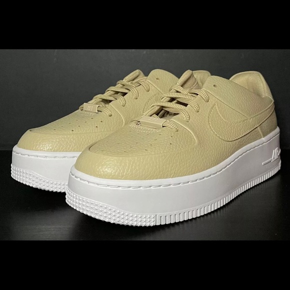 Women’s Nike Air Force 1 Sage Low Desert Ore - Picture 3 of 4